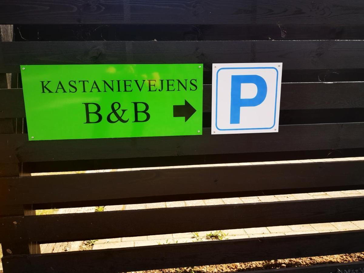 Kastanievejens Overnatning 스벤보르 외부 사진